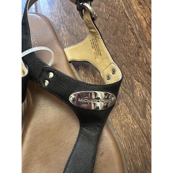 MICHAEL KORS Womens 8.5M Black Thong Flat Sandals MK Logo Casual Summer - Picture 4 of 7